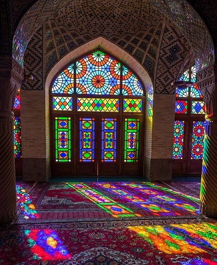 nasir-al-mulk-mosque in shiraz