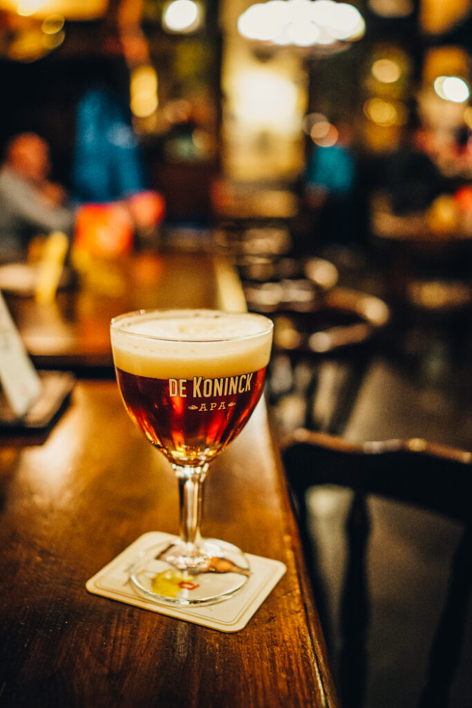 Drink een bolleke in Antwerp