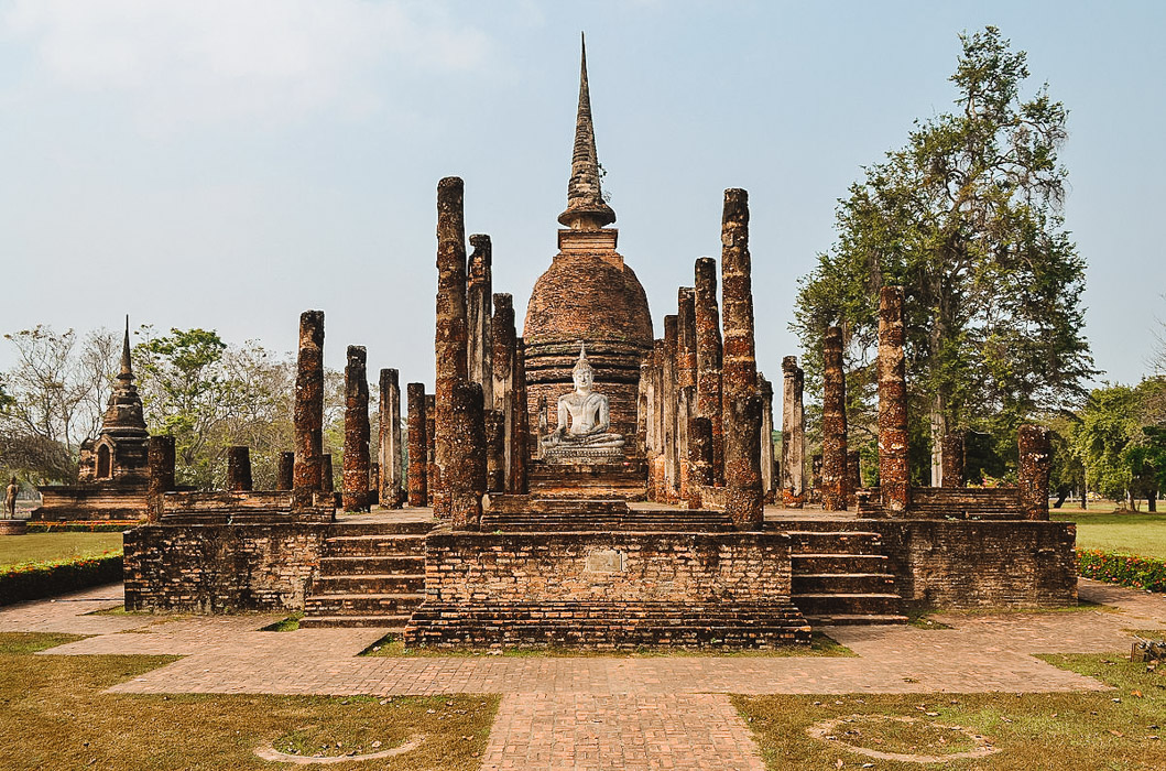 Wat Sa Si Sukhothai in thailand