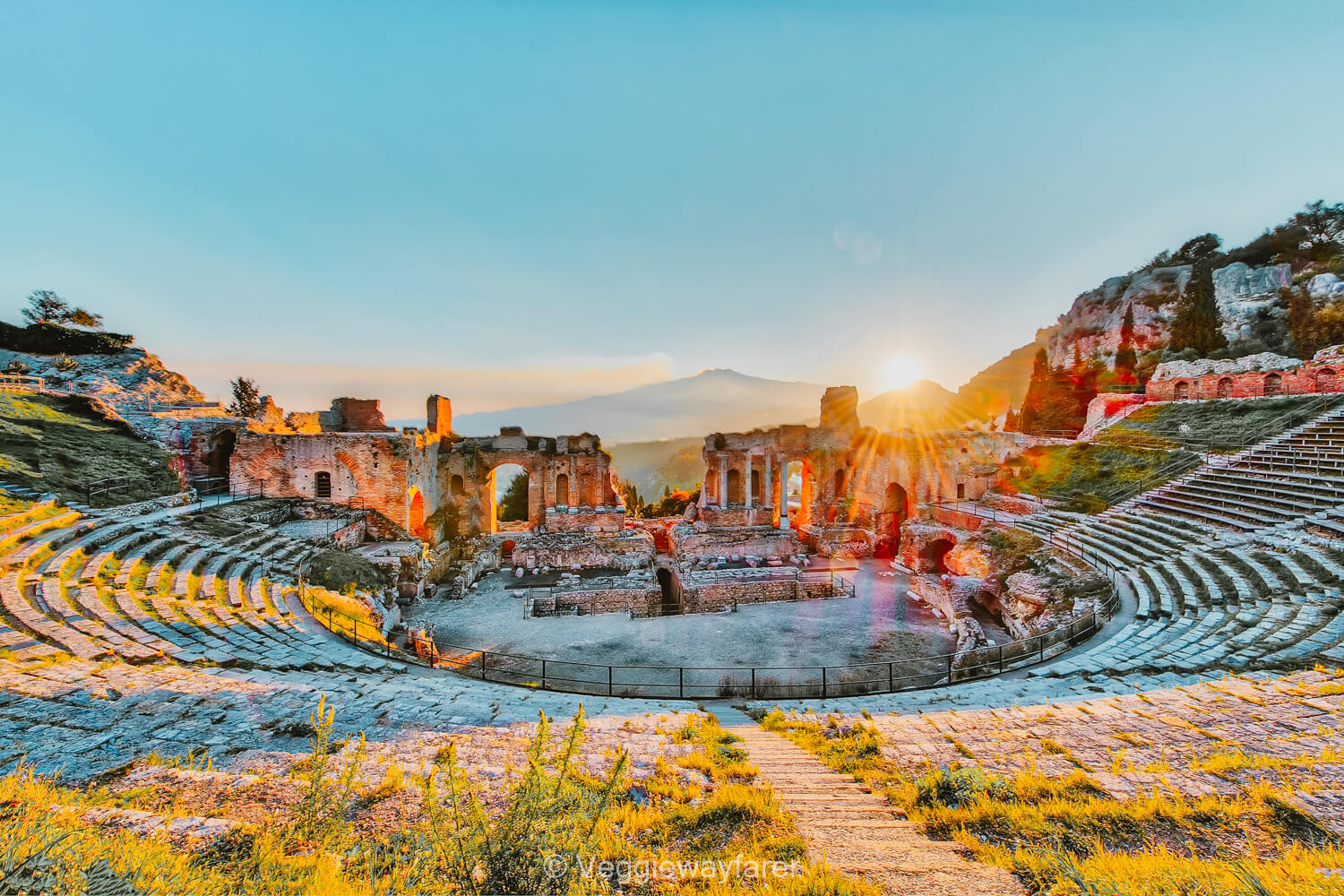 The Best Seasons for a Wedding in Italy: Pros and Cons of Spring, Summer,  Fall \u0026 Winter — Dan Sauer Photography, image size:1500x1000