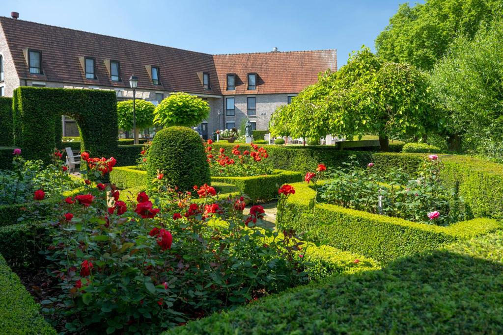 beautiful garden of the begijnhof hotel in Leuven. Perfect place to stay in Leuven